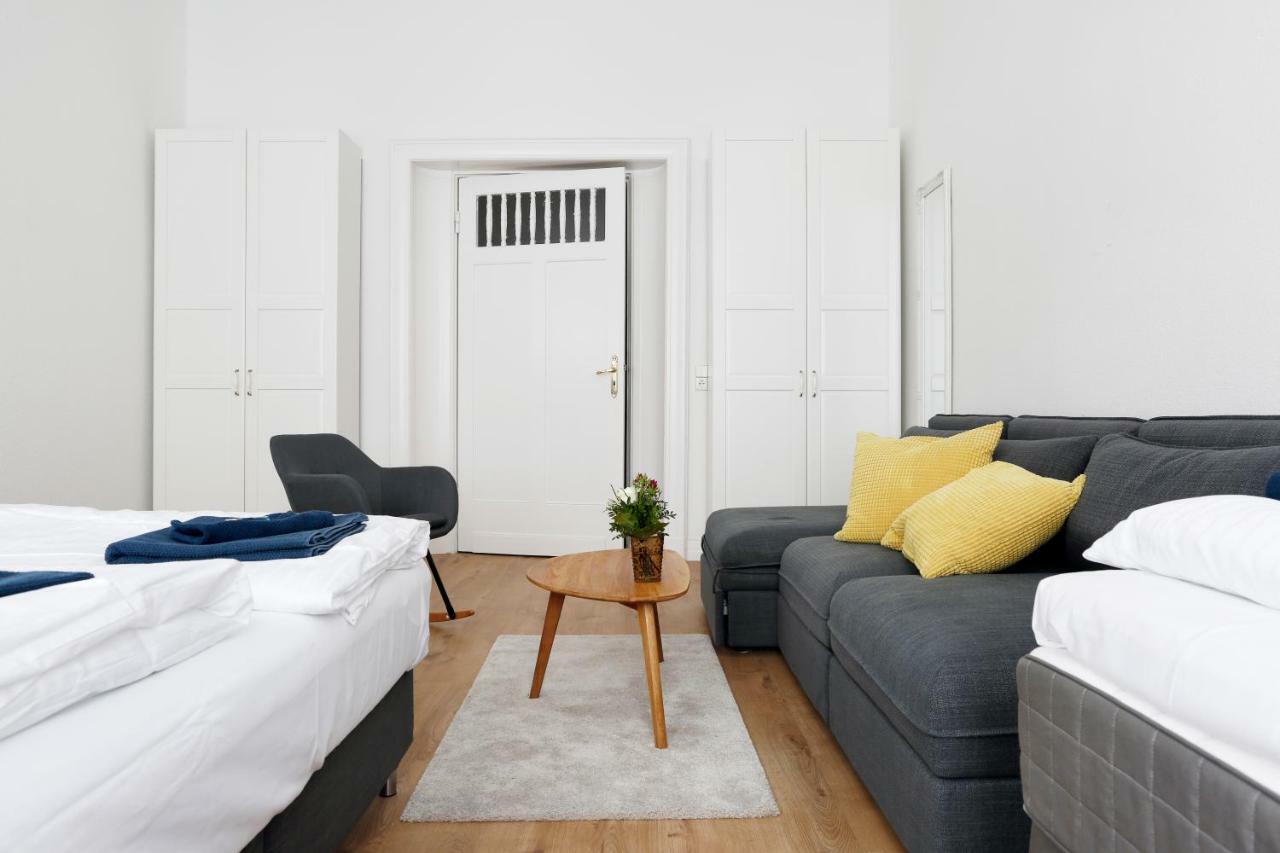 Greif By Rockchair L Superhost Status L 2 Bedrooms Boxspringbeds In Center - Cozy Family & Business Flair Welcomes You! Berlijn